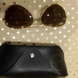 Ray Ban Aviator sunglasses